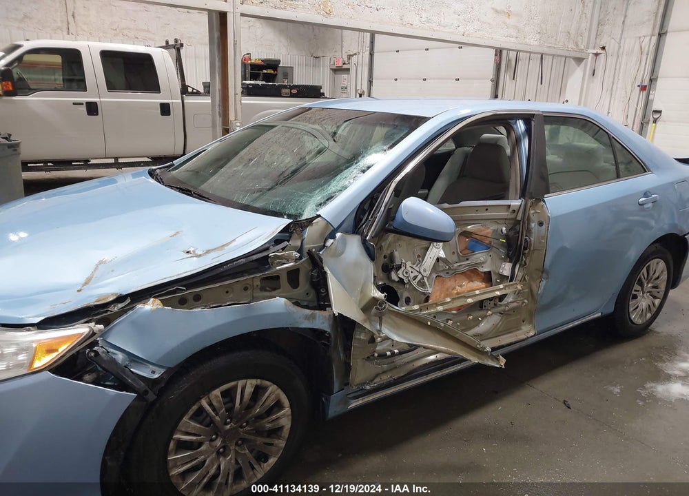 2013 TOYOTA CAMRY LE VIN: 4T1BF1FKXDU657579