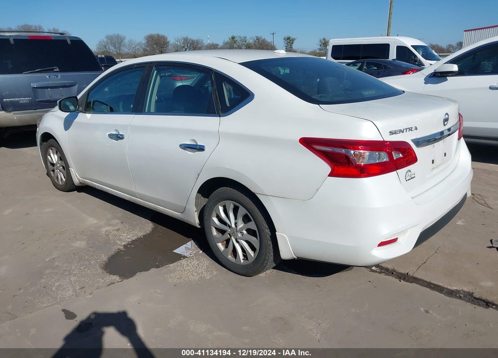 2018 NISSAN SENTRA SV VIN: 3N1AB7AP9JY225305