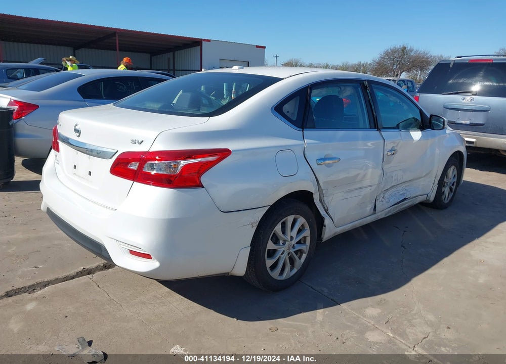 2018 NISSAN SENTRA SV VIN: 3N1AB7AP9JY225305