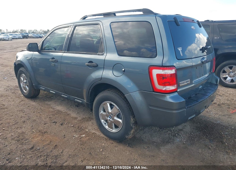 2010 FORD ESCAPE XLT VIN: 1FMCU9DG2AKA53040