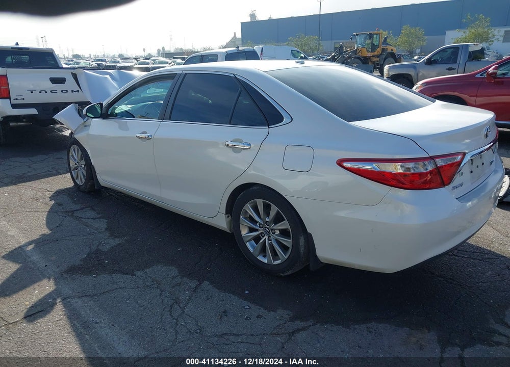 2015 TOYOTA CAMRY HYBRID XLE VIN: 4T1BD1FK8FU173807