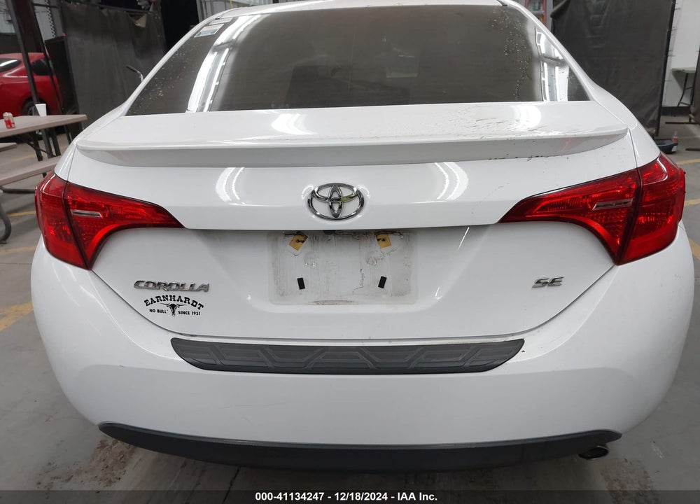2018 TOYOTA COROLLA SE VIN: 2T1BURHE5JC996923
