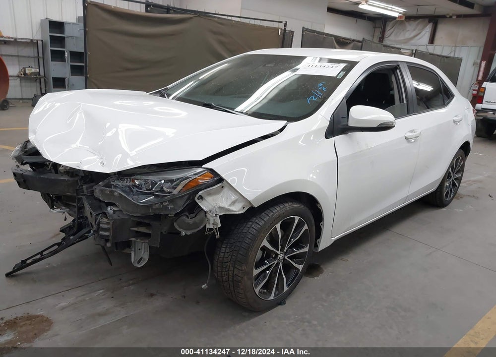 2018 TOYOTA COROLLA SE VIN: 2T1BURHE5JC996923