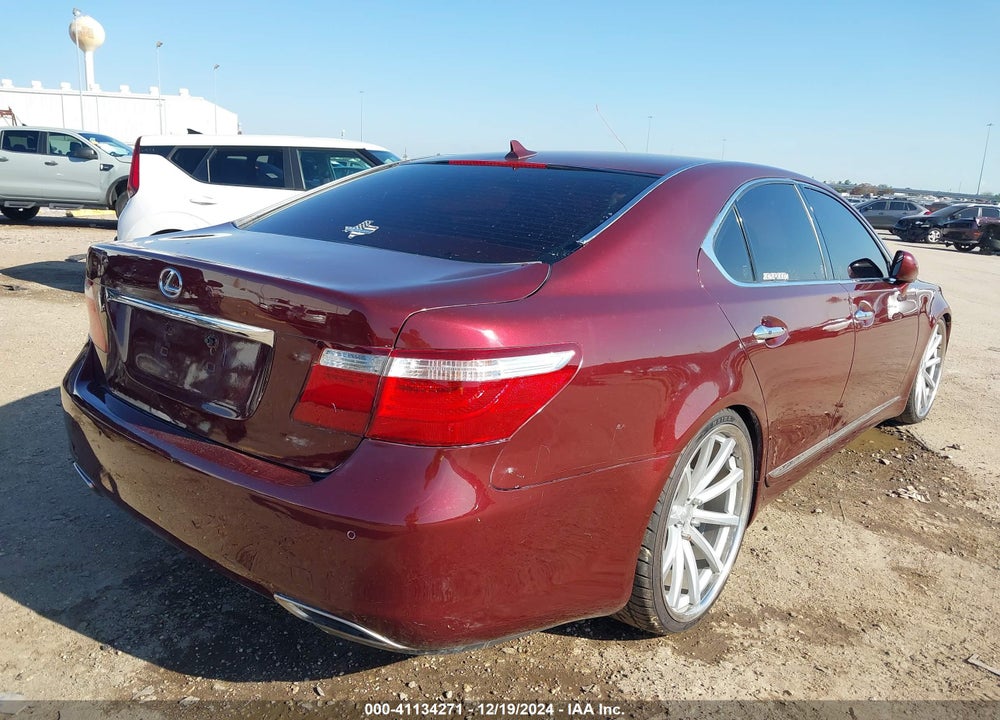 2008 LEXUS LS 460 VIN: JTHBL46F185063852