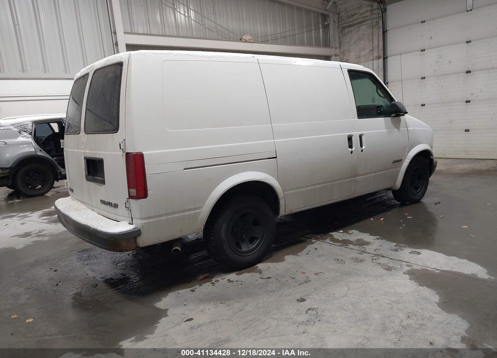 2001 CHEVROLET ASTRO VIN: 1GCDM19W11B113433