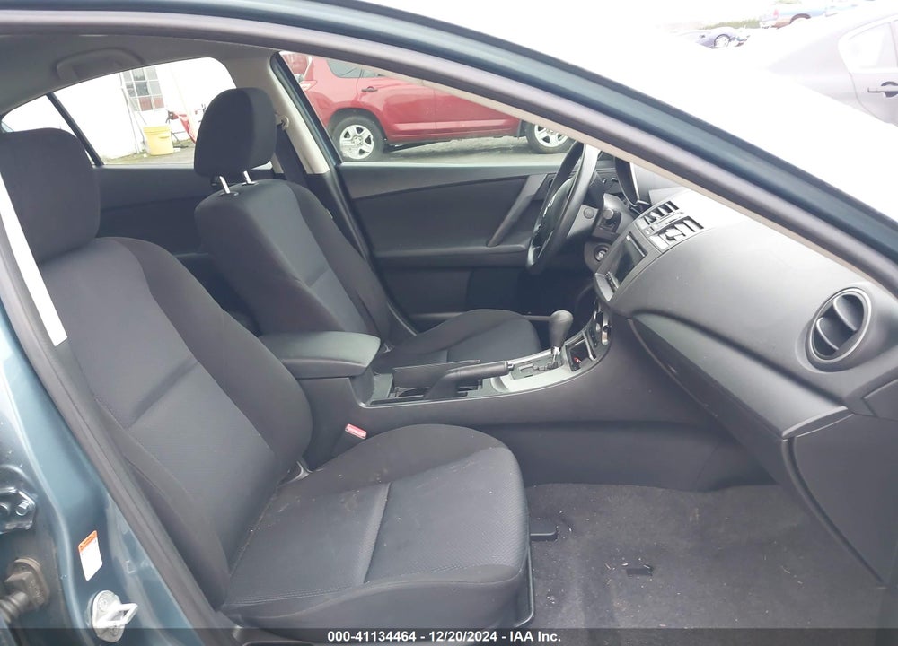 2011 MAZDA 3 I SPORT VIN: JM1BL1UG6B1440895