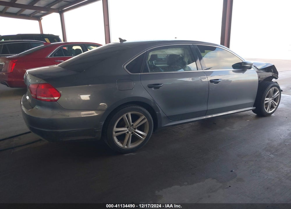 2014 VOLKSWAGEN PASSAT 2.5L SE VIN: 1VWBH7A36EC002034