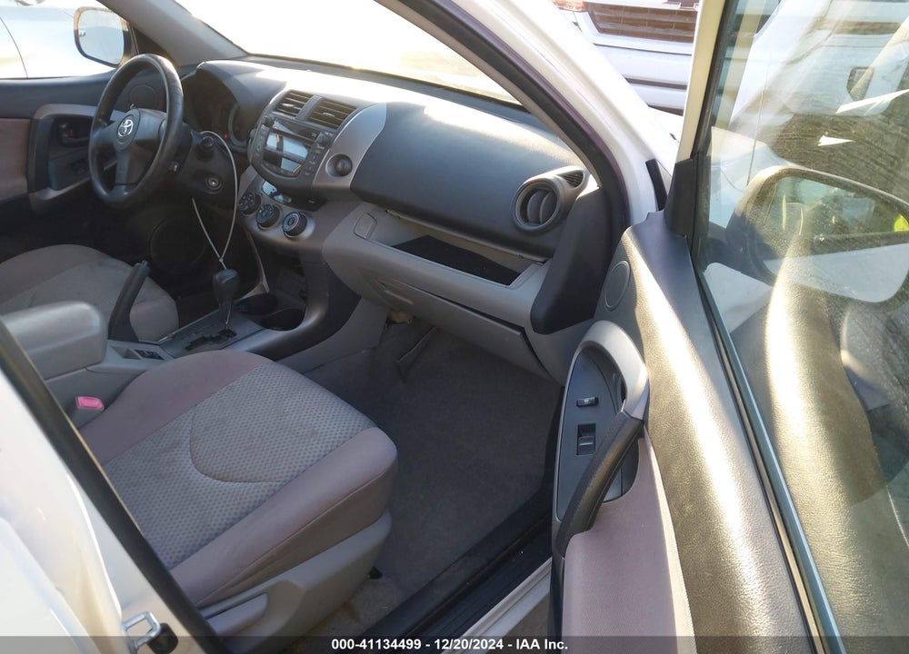 2007 TOYOTA RAV4 VIN: JTMZD33V176024061
