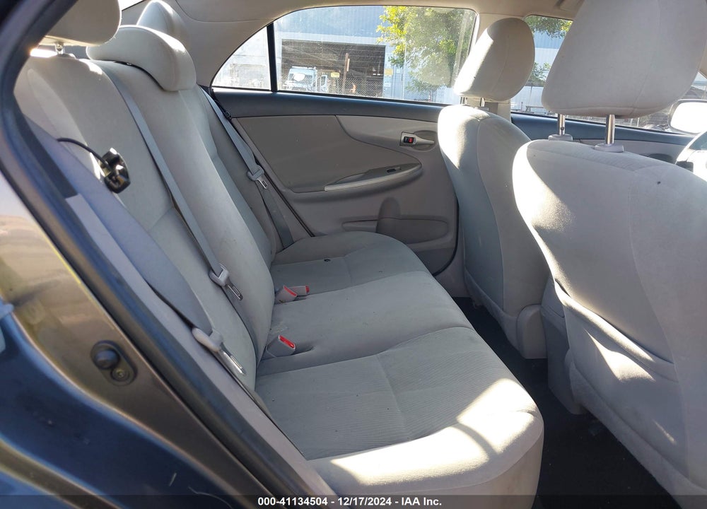 2013 TOYOTA COROLLA LE VIN: 2T1BU4EE8DC114705