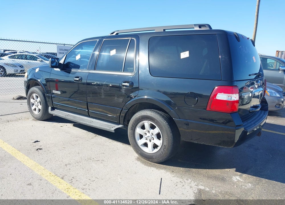 2008 FORD EXPEDITION XLT VIN: 1FMFU15538LA81672