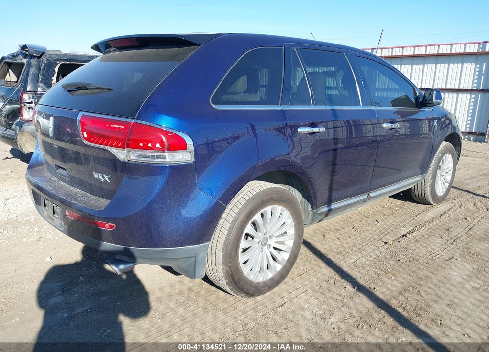 2011 LINCOLN MKX VIN: 2LMDJ6JK3BBJ12939