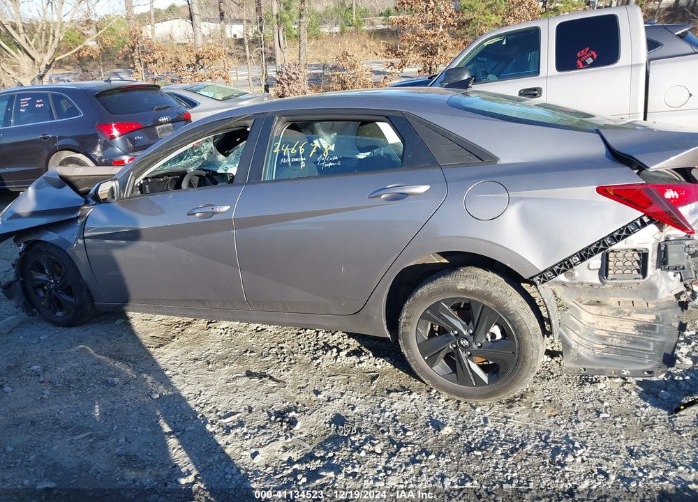 2023 HYUNDAI ELANTRA SEL VIN: KMHLM4AG2PU605284