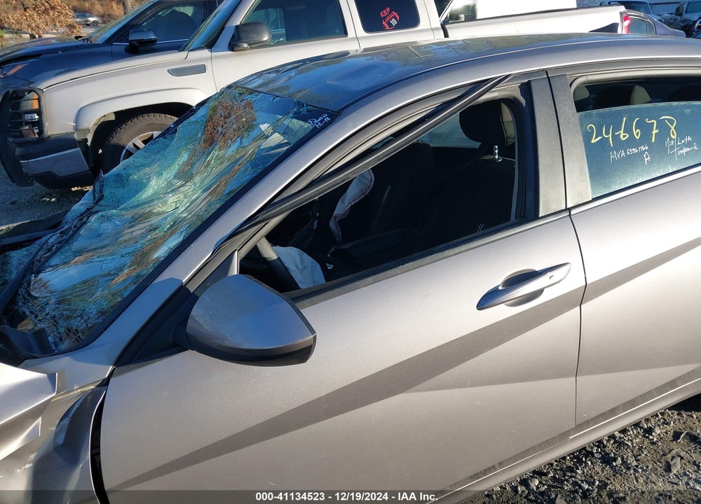 2023 HYUNDAI ELANTRA SEL VIN: KMHLM4AG2PU605284