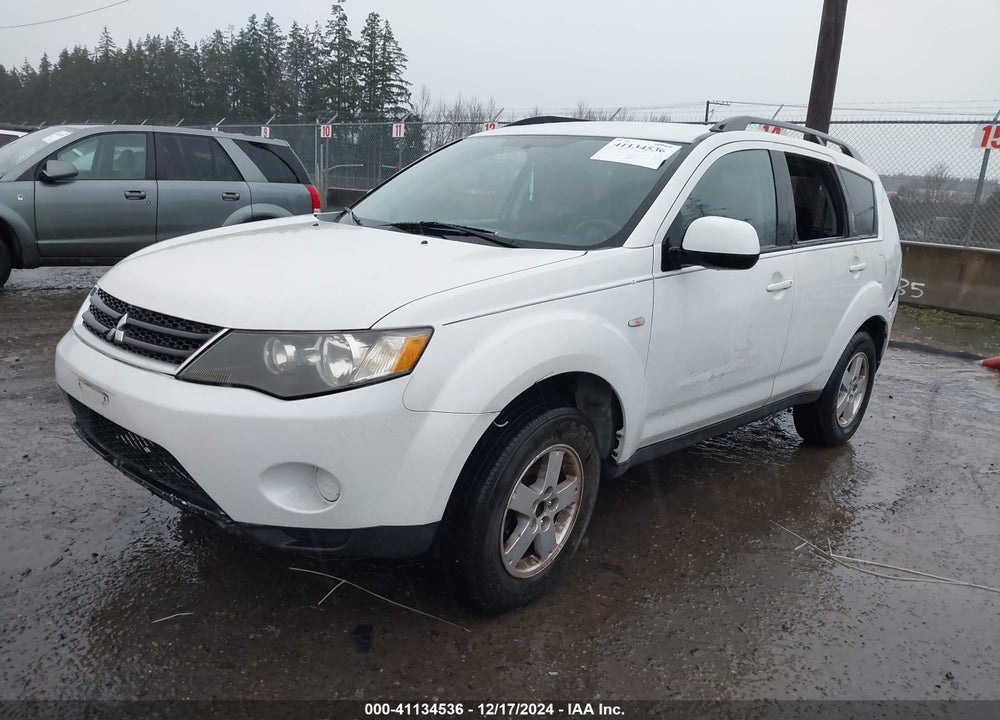 2008 MITSUBISHI OUTLANDER ES VIN: JA4LS21W78Z007762