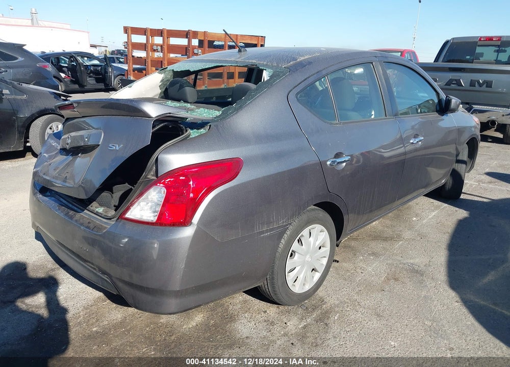 2017 NISSAN VERSA VIN: 3N1CN7AP1HL887550