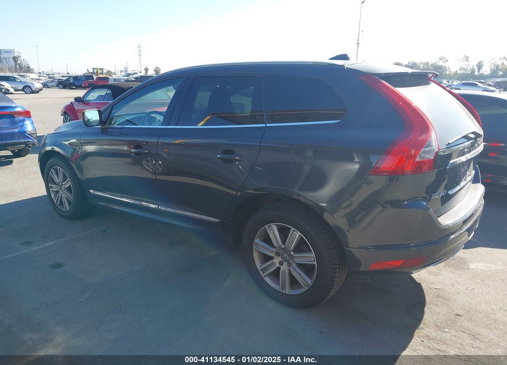 2016 VOLVO XC60 T6 DRIVE-E VIN: YV449MRK7G2928113