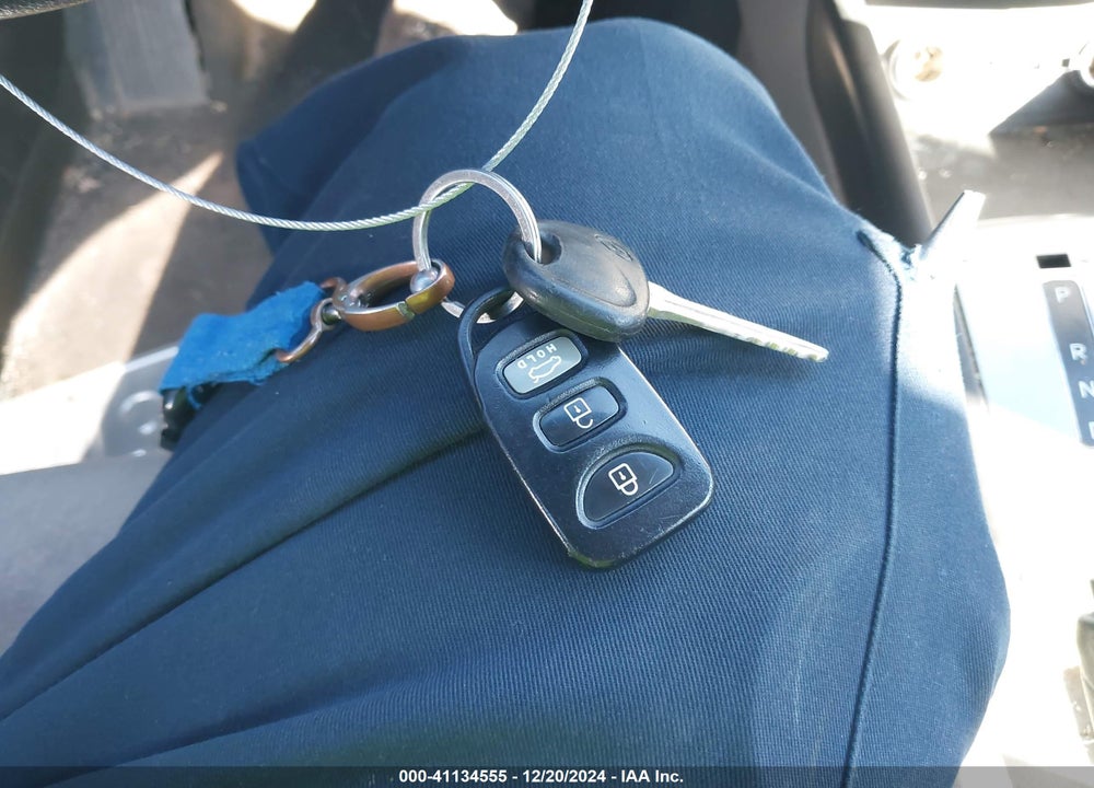 2010 HYUNDAI ELANTRA GLS VIN: KMHDU4AD0AU927004