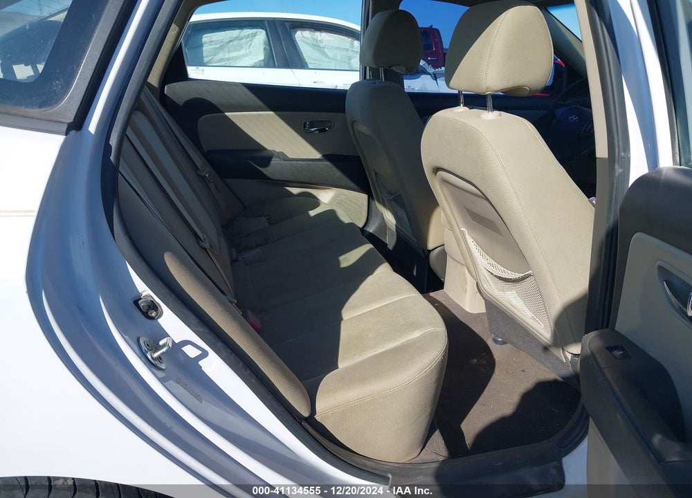 2010 HYUNDAI ELANTRA GLS VIN: KMHDU4AD0AU927004