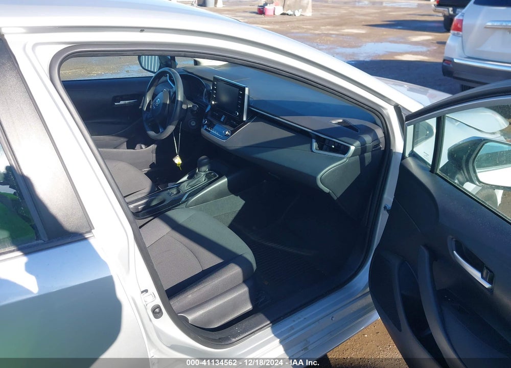 2021 TOYOTA COROLLA VIN: 5YFEPMAE0MP260395