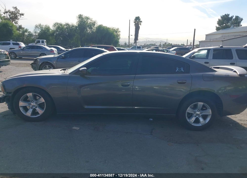 2014 DODGE CHARGER VIN: 2C3CDXBG9EH239641