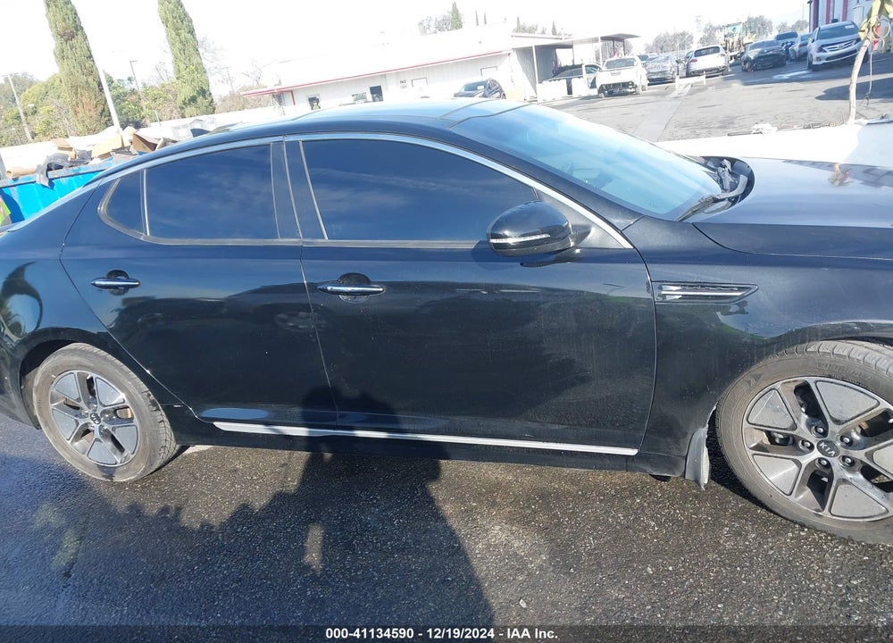 2013 KIA OPTIMA HYBRID VIN: KNAGM4AD8D5054065