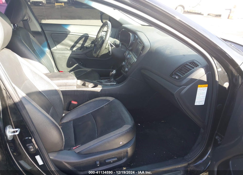 2013 KIA OPTIMA HYBRID VIN: KNAGM4AD8D5054065