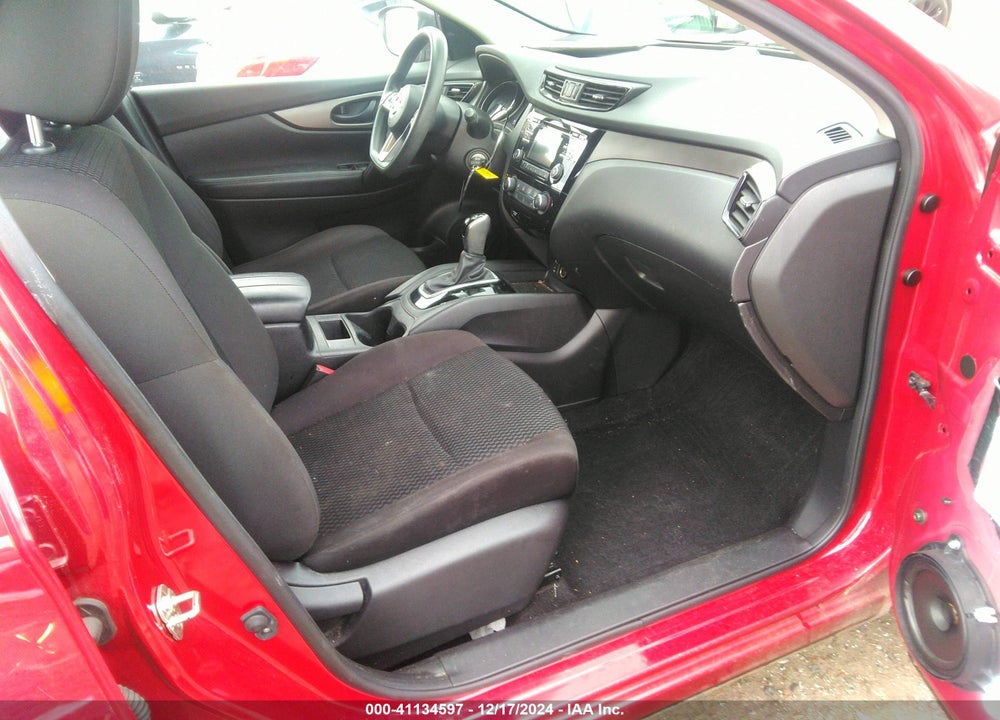 2018 NISSAN ROGUE SPORT VIN: JN1BJ1CP7JW157627