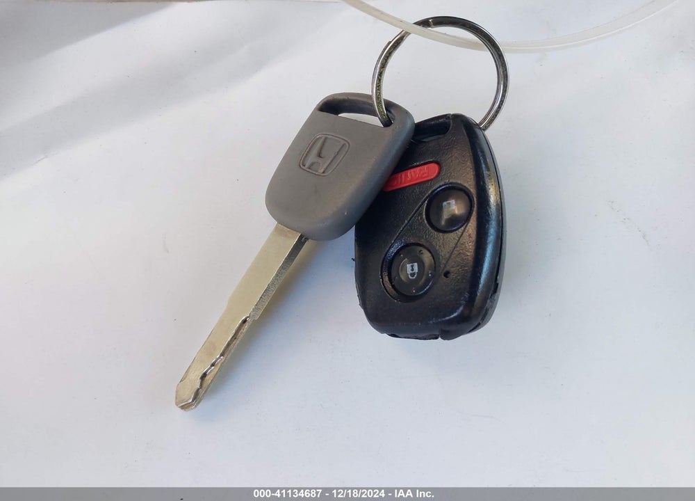 2007 HONDA CIVIC VIN: 1HGFA46537L000246