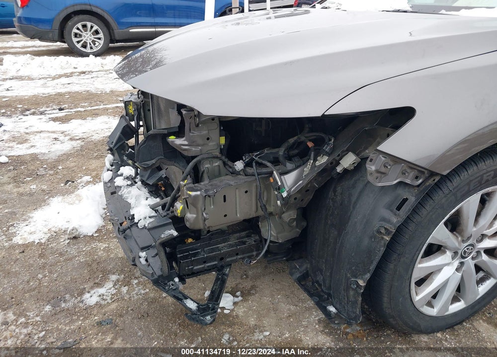 2020 TOYOTA CAMRY LE AWD VIN: 4T1C11BK2LU017888