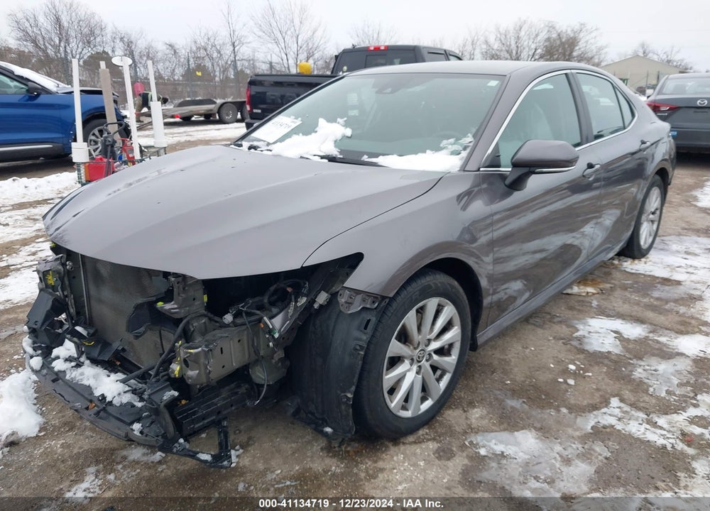 2020 TOYOTA CAMRY LE AWD VIN: 4T1C11BK2LU017888
