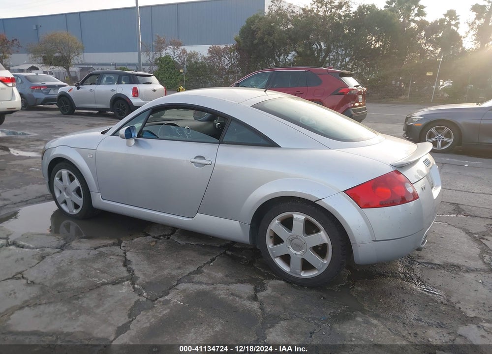 2001 AUDI TT VIN: TRUWX28N111045838