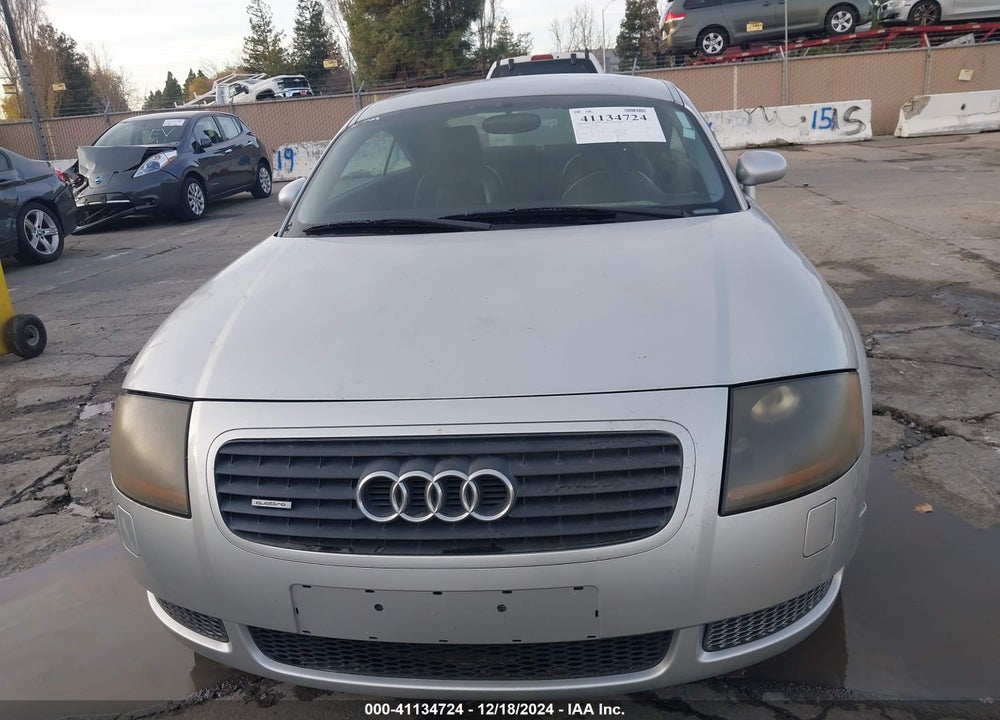 2001 AUDI TT VIN: TRUWX28N111045838