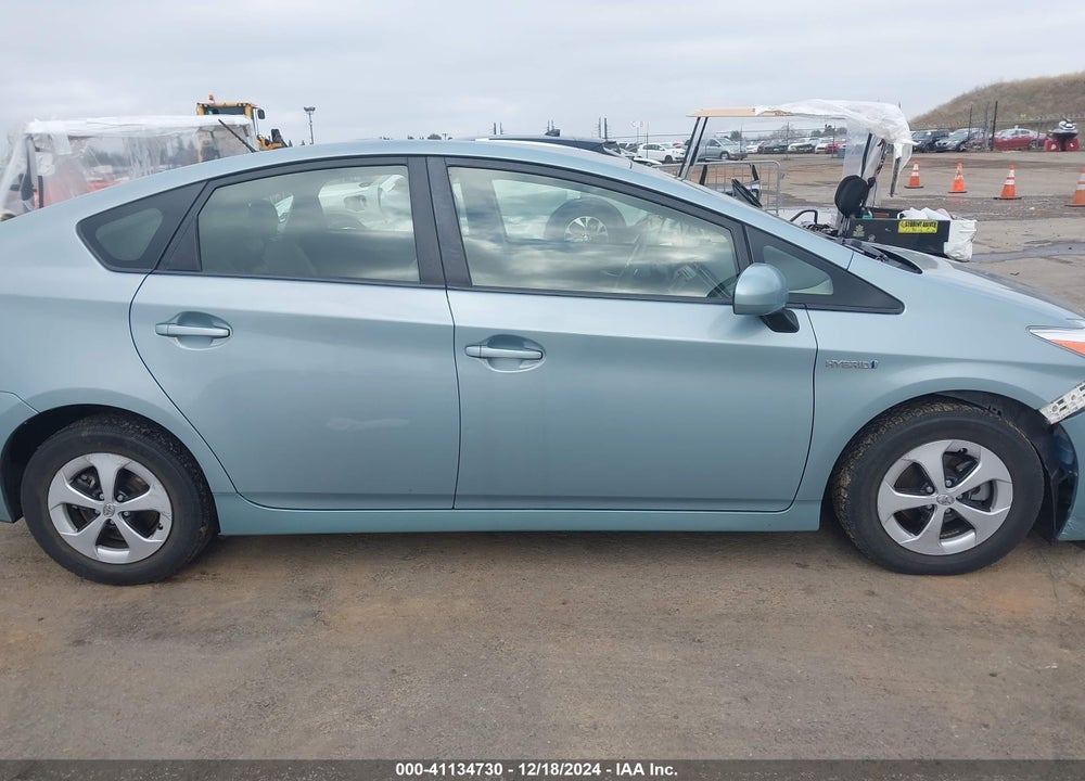 2015 TOYOTA PRIUS TWO VIN: JTDKN3DU4F1993174