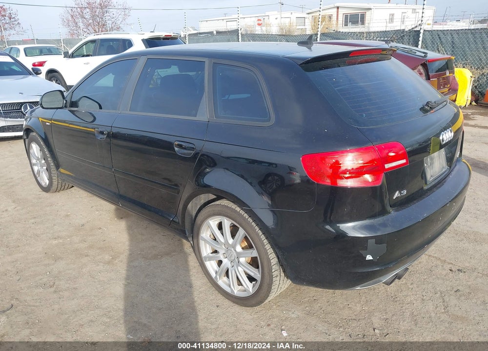 2010 AUDI A3 2.0T PREMIUM VIN: WAUMFAFM0AA018233