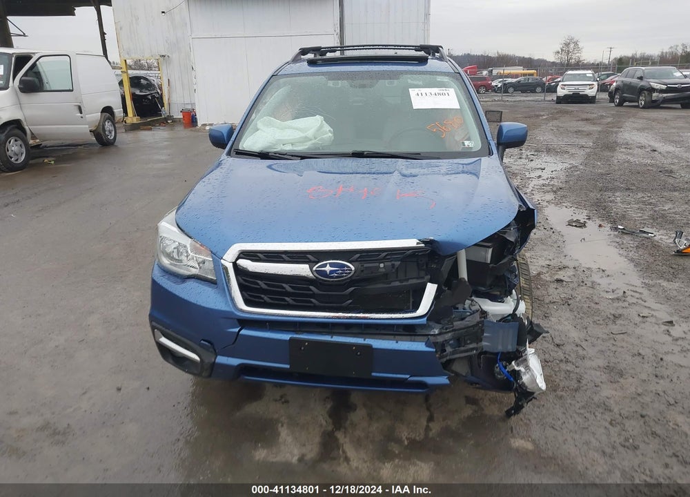 2018 SUBARU FORESTER 2.5I PREMIUM VIN: JF2SJAGC4JH555680