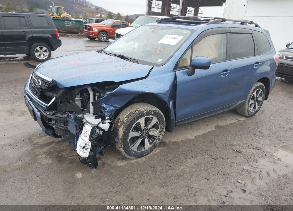 2018 SUBARU FORESTER 2.5I PREMIUM VIN: JF2SJAGC4JH555680