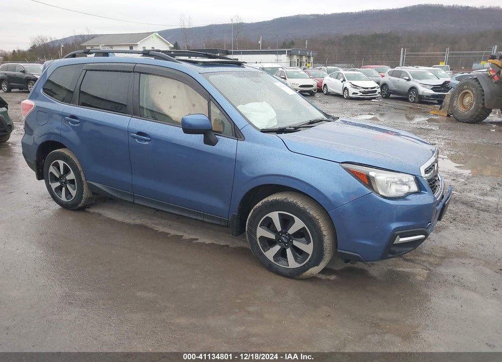 2018 SUBARU FORESTER 2.5I PREMIUM VIN: JF2SJAGC4JH555680