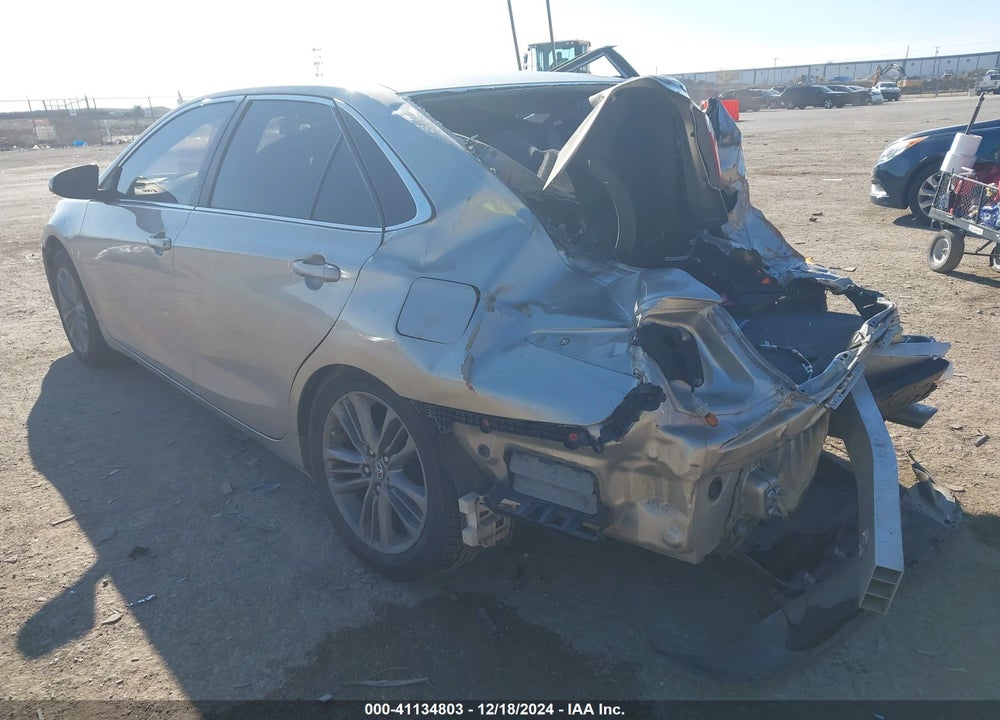 2016 TOYOTA CAMRY VIN: 4T1BF1FK2GU249243