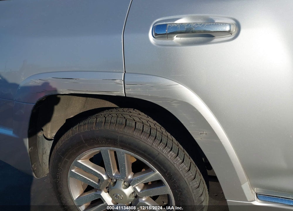 2011 TOYOTA 4RUNNER LIMITED V6 VIN: JTEBU5JR1B5038488