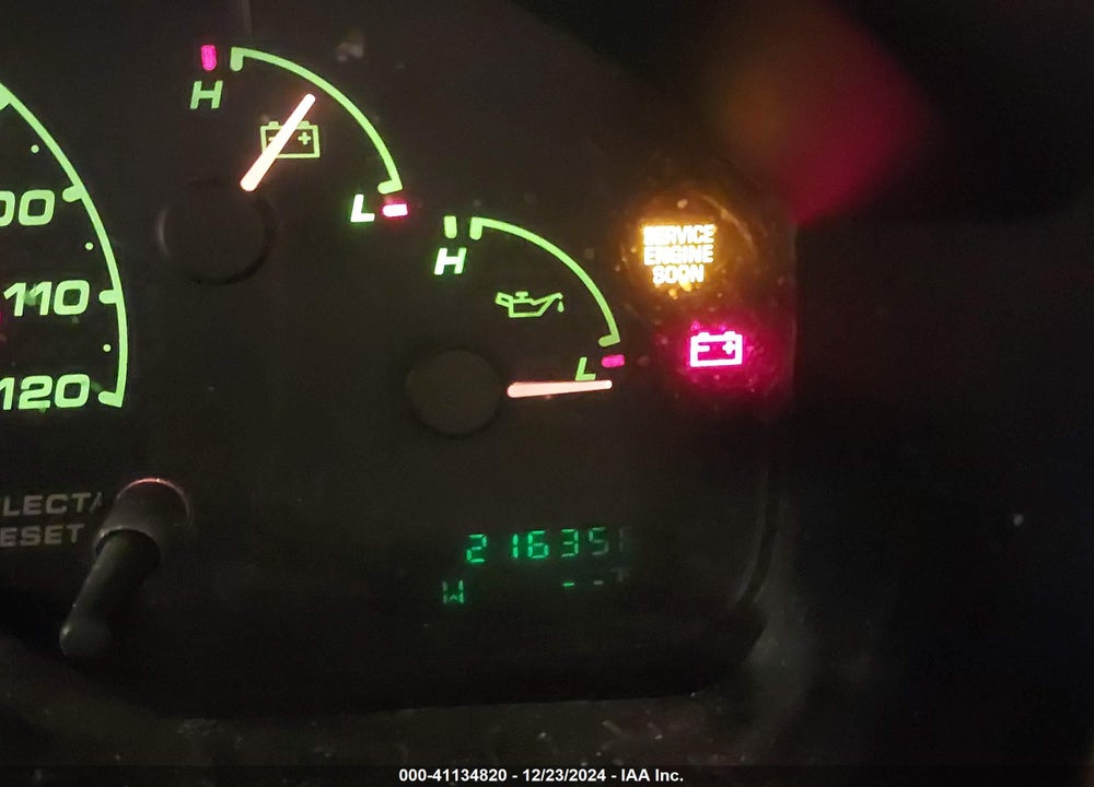 2002 FORD EXPLORER XLT VIN: 1FMZU73E72ZA33048