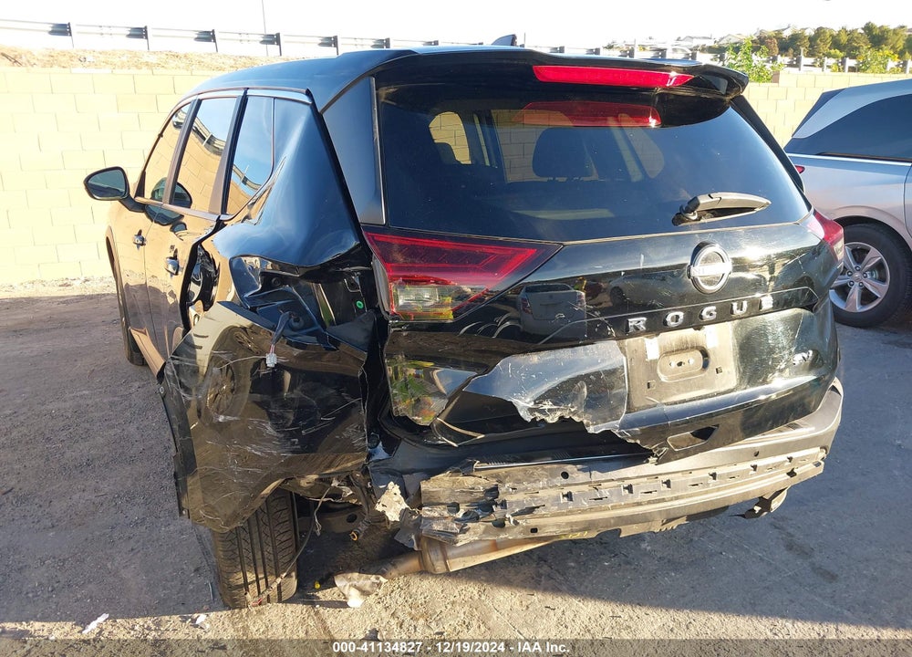 2023 NISSAN ROGUE SV FWD VIN: 5N1BT3BA8PC746594