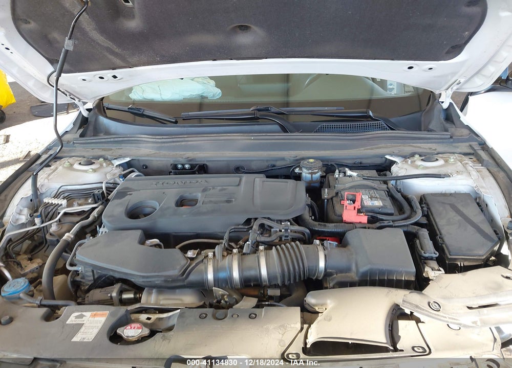 2022 HONDA ACCORD VIN: 1HGCV2F36NA009221