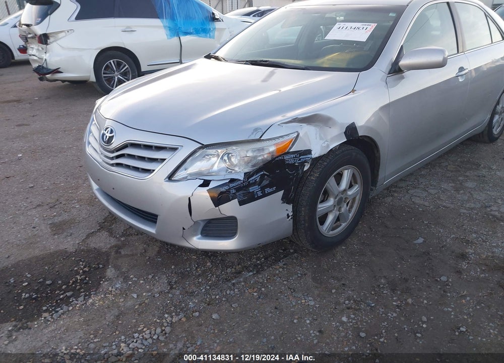 2010 TOYOTA CAMRY LE VIN: 4T4BF3EKXAR041573