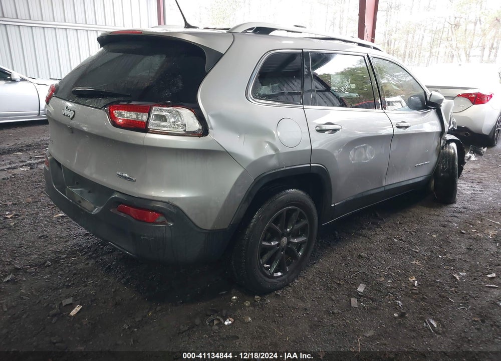 2018 JEEP CHEROKEE LATITUDE 4X4 VIN: 1C4PJMCB0JD592493