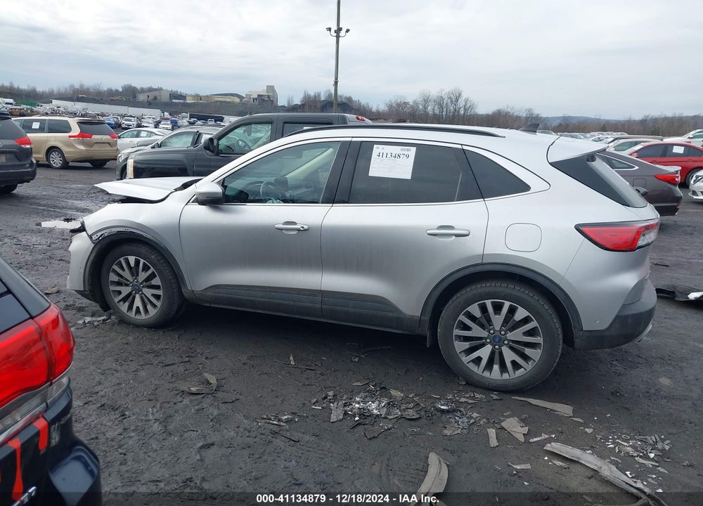 2020 FORD ESCAPE TITANIUM VIN: 1FMCU9J98LUB17174