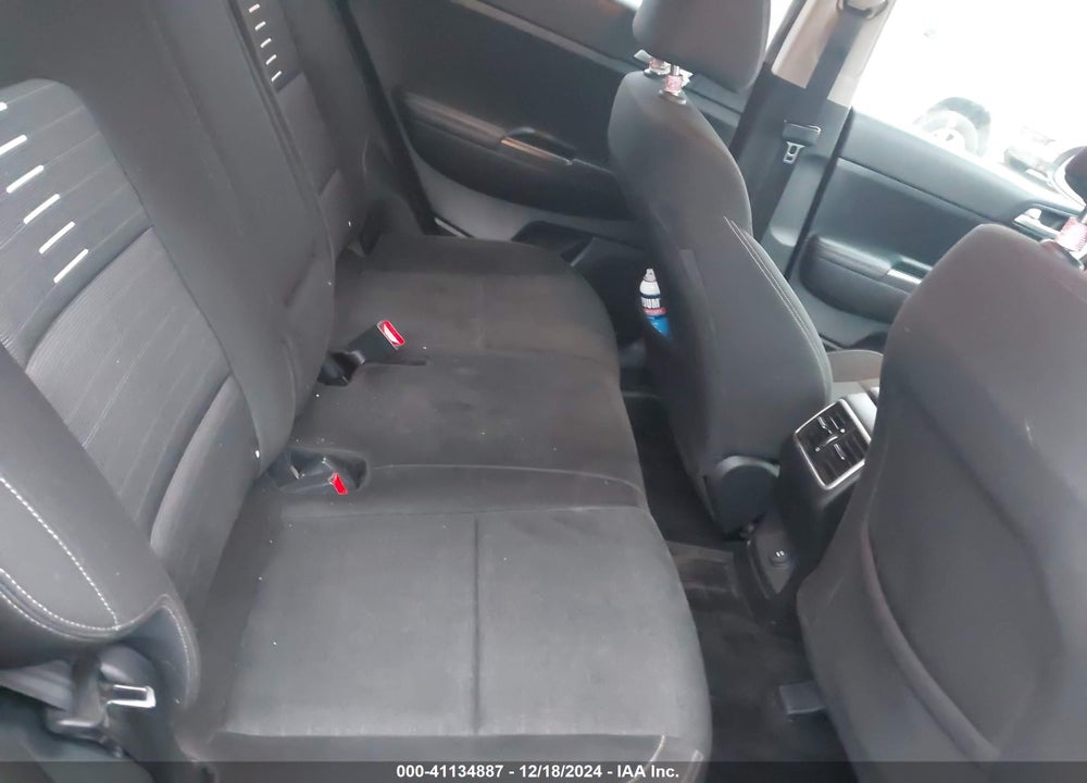 2018 KIA SPORTAGE LX VIN: KNDPM3ACXJ7352671