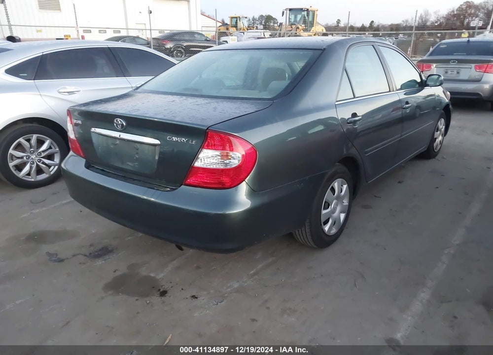 2002 TOYOTA CAMRY LE VIN: 4T1BE32K42U528383