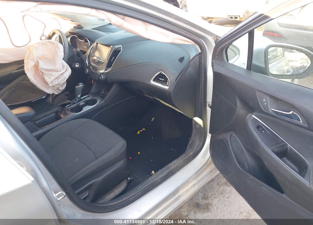 2018 CHEVROLET CRUZE VIN: 1G1BE5SM0J7146682