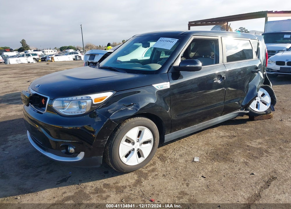 2016 KIA SOUL EV VIN: KNDJX3AE0G7013067