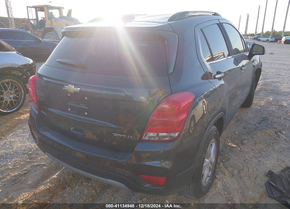 2020 CHEVROLET TRAX FWD LT VIN: 3GNCJLSB7LL268066